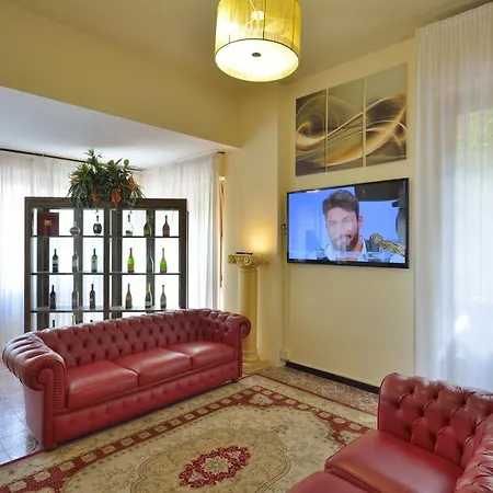 Attico Hotel 3*