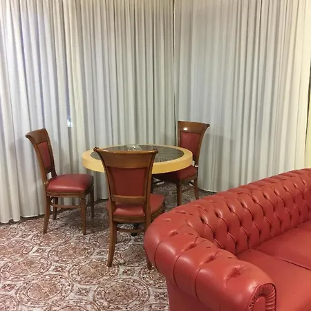Attico ホテル 3*